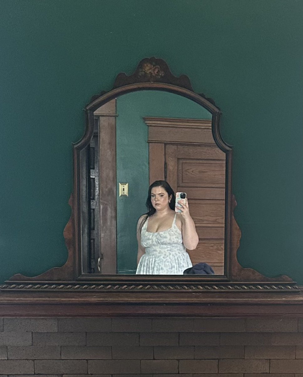 losing2lily's tweet photo. I want a happy belated Mother’s Day from you beta 🙂‍↕️ https://t.co/CVQzKdRihn