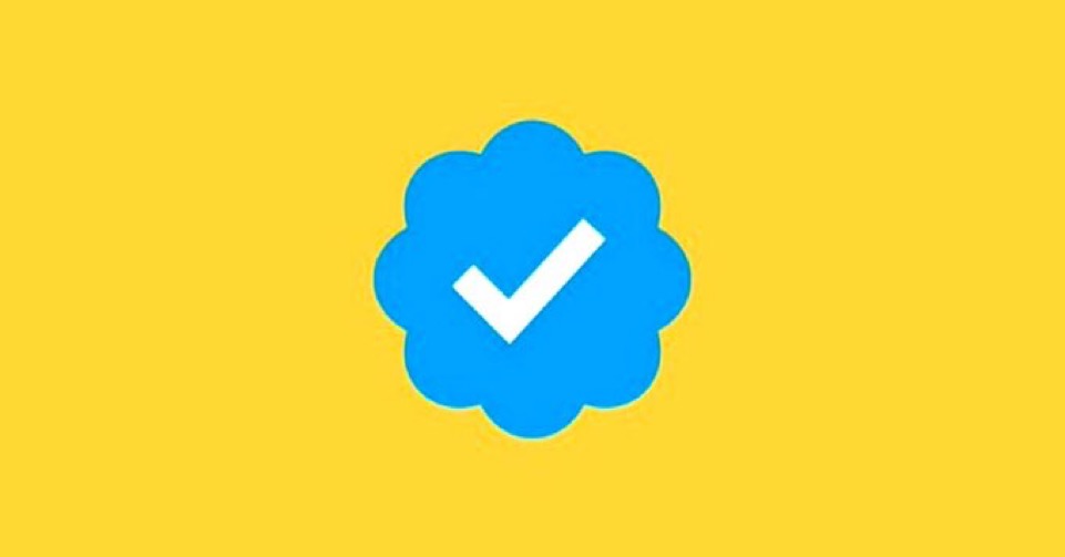 اجتماعي. tweet media