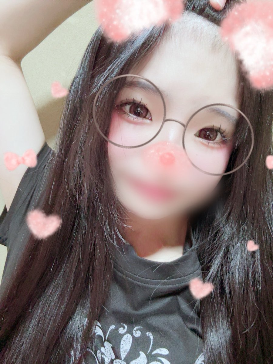 こ tweet media