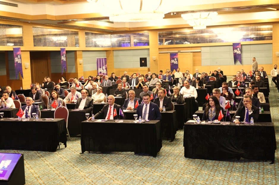 BİL Kurs tweet media