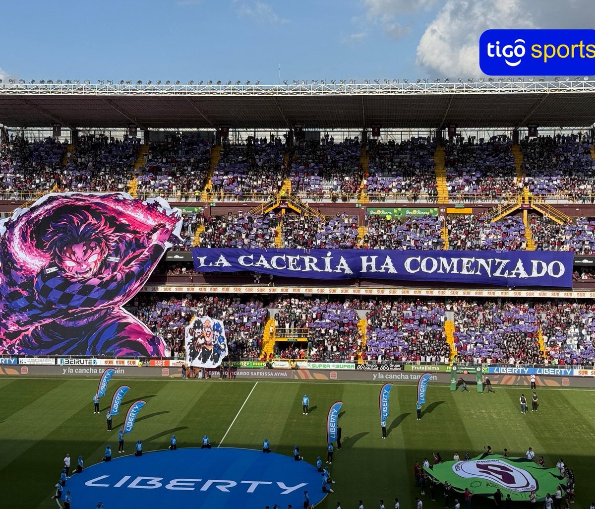 imhimgojou's tweet photo. Demon Slayer was represented in a Costa Rica football game 😎🔥 Peak motion https://t.co/3ciLcwaVDX