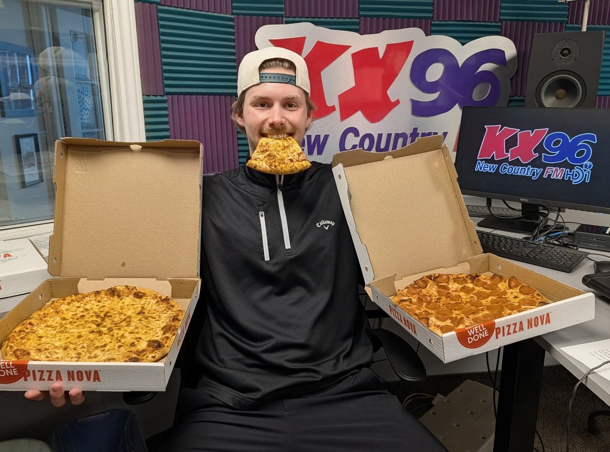 KX96 FM tweet media