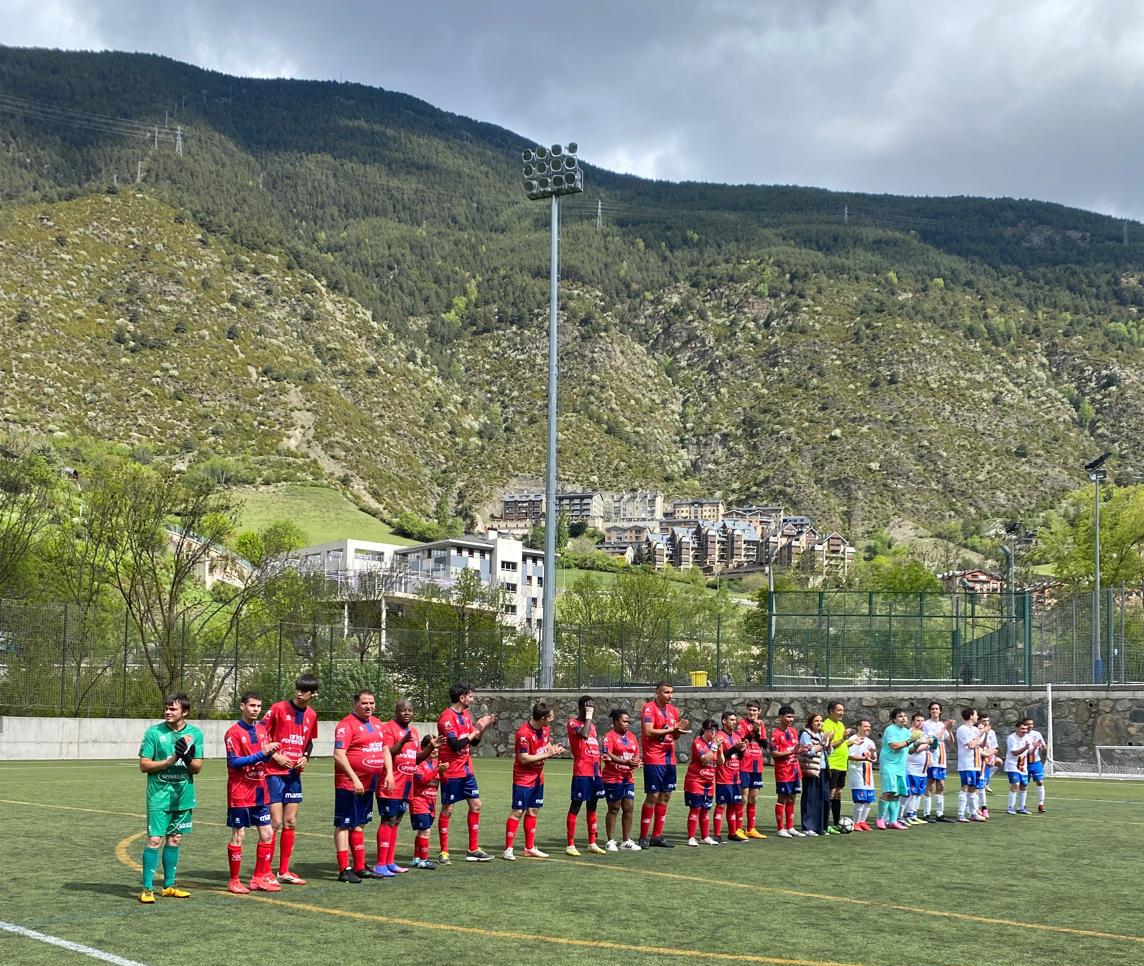 Unió Esportiva Olot tweet media