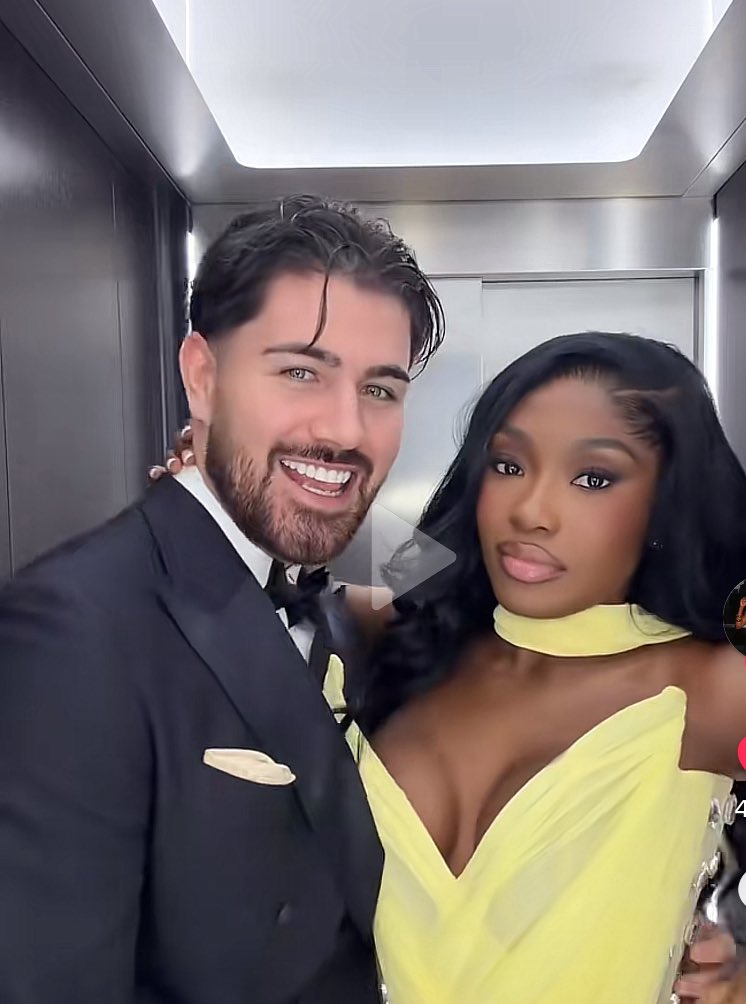 RealityTv_B's tweet photo. Y’all seen this?? Leanne and her man ATE!!  https://t.co/sGHlsAOSrT full TT #LoveIslandAllstars #LoveIsland https://t.co/hod0kcDk0H