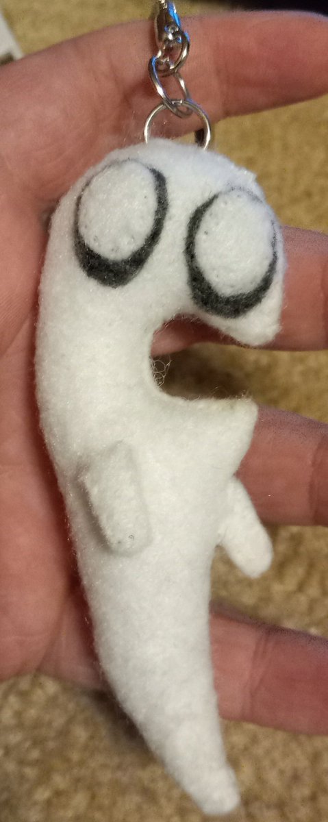 BlackFire64's tweet photo. Since the convention is coming up and at this point I'm convinced the auction alley will never come back, would anyone be interested in my OFF spectre plushies that I've made? They're not super great, but they're all hand sewn.
#offgame #off_game https://t.co/okLDOwOU16