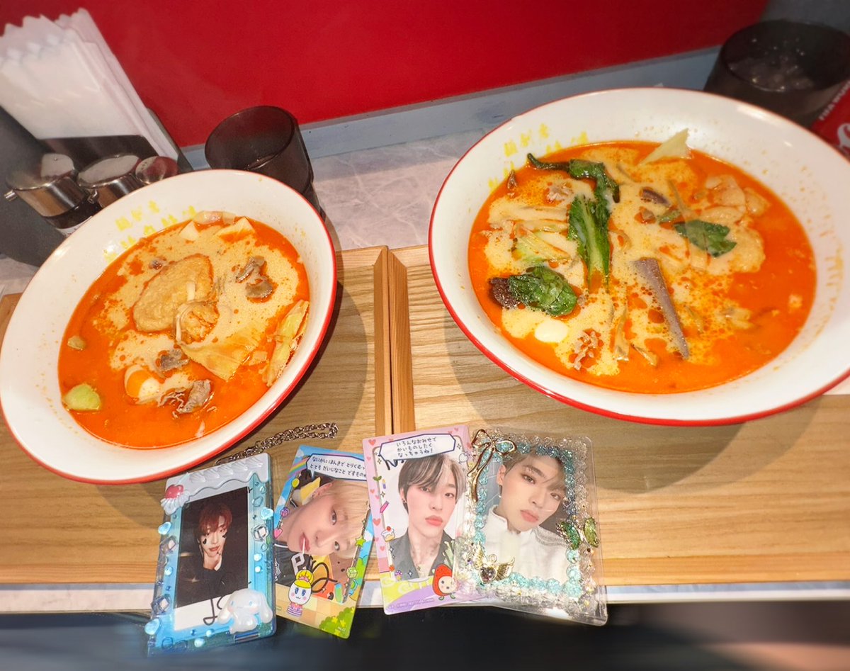 cookie_and_01's tweet photo. 🐊🐊🐰✨ https://t.co/M007yEbYmF
