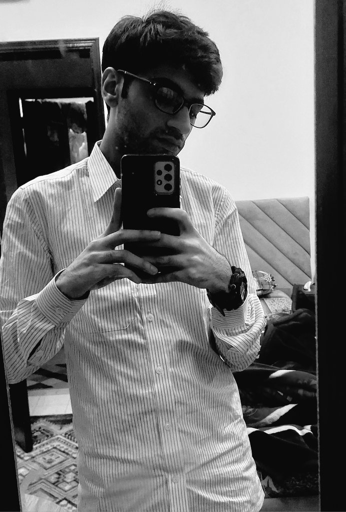 ahmad9212002's tweet photo. The world is black and white 🤍 🖤 https://t.co/QPgPZWpf4E