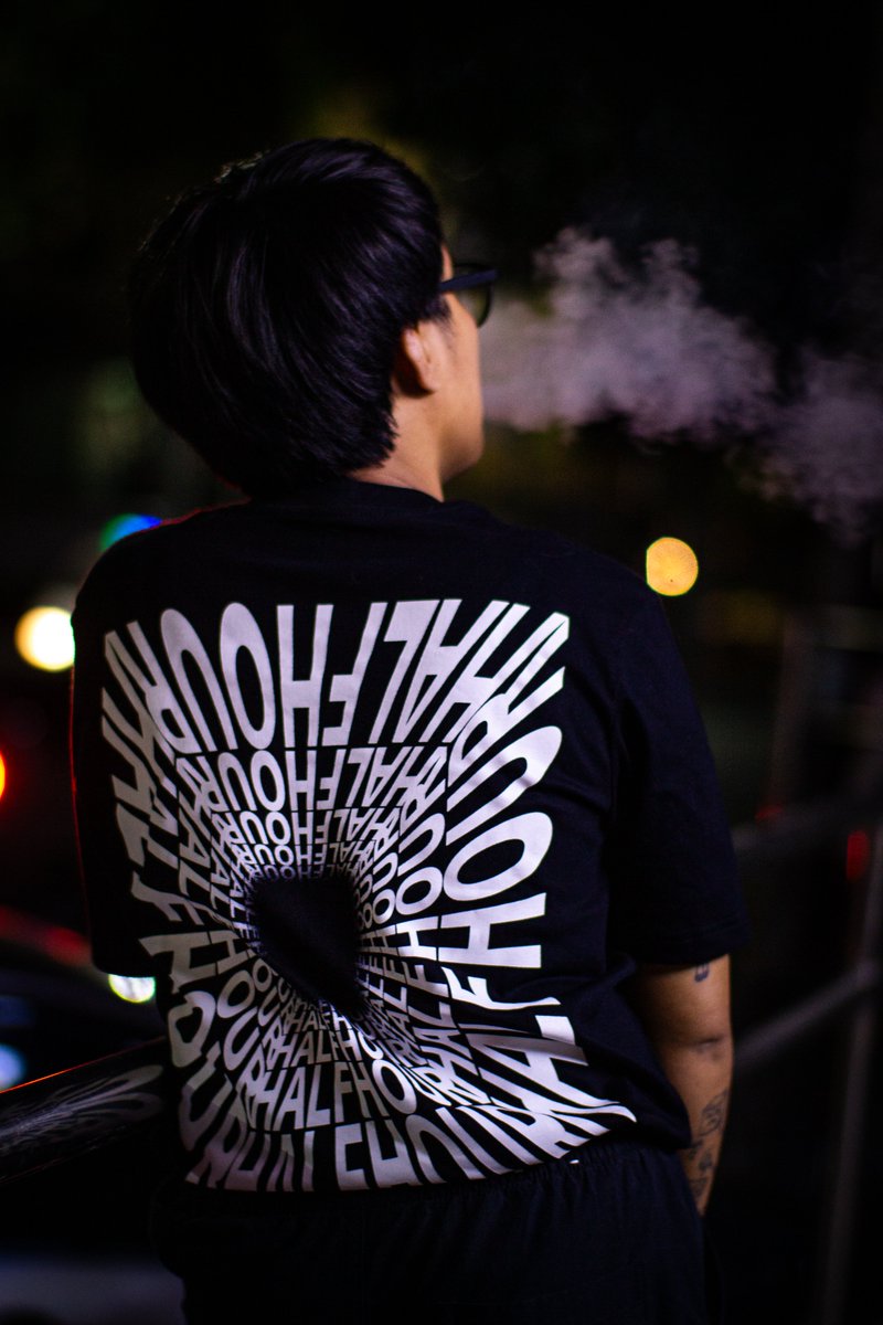 HalfHourPH's tweet photo. proof na bassists got aura too 🎸👀

Half Hour shirts now available for pre-order — ₱500 only.

Get yours here: https://t.co/4nbzrXmWT2

#HalfHour #BandMerch #OPM #SupportLocal #IndieBandPH https://t.co/cFZD0L0WrM