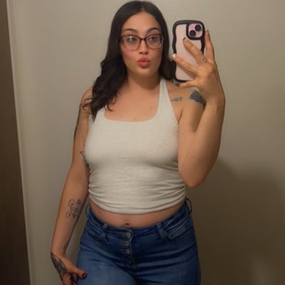 yslkenz's tweet photo. #NewProfilePic https://t.co/hN2Wbr11Zl
