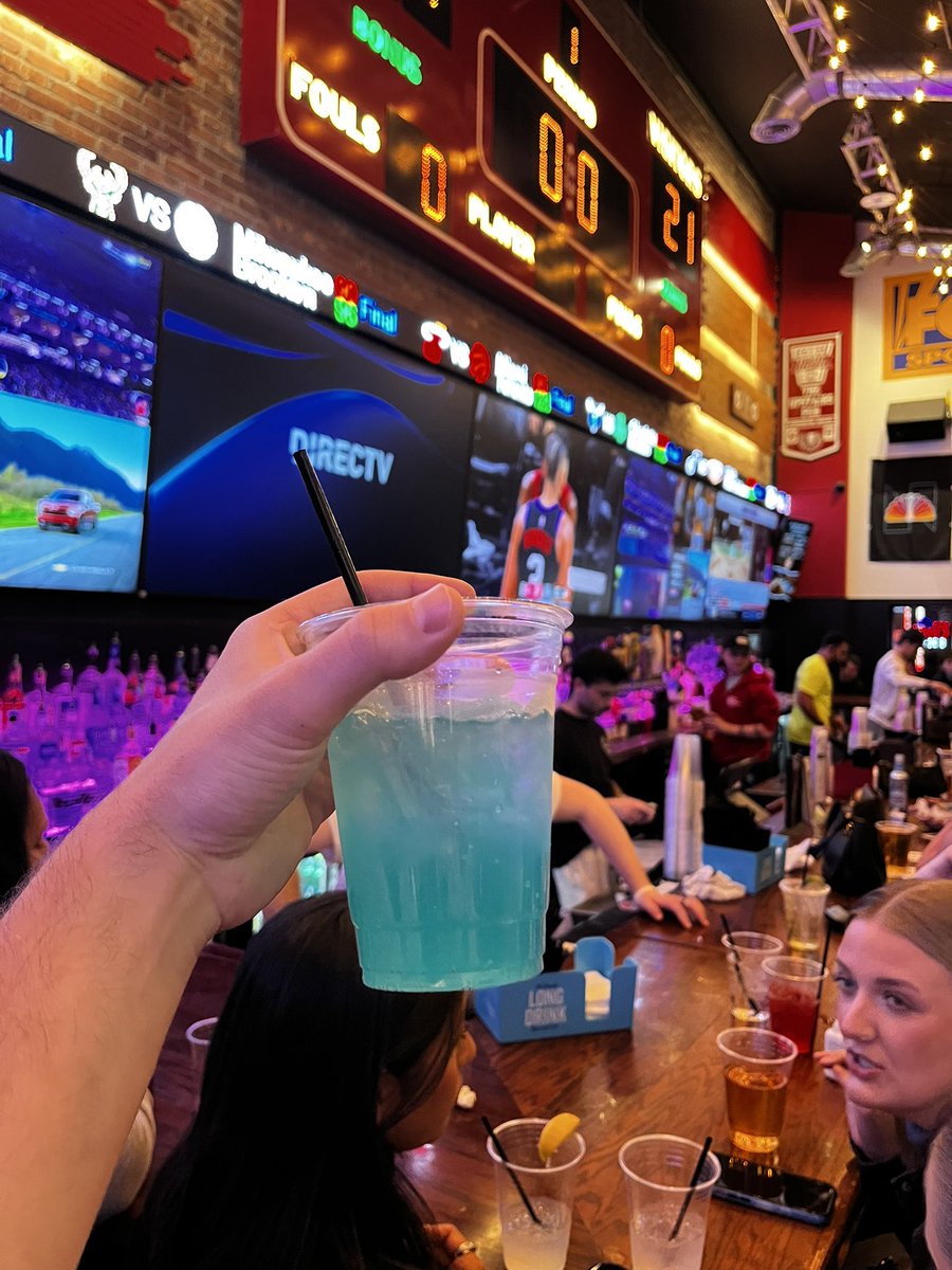 UpstairsPub_IU's tweet photo. The annual right of passage that is 'Senior Week' in Bloomington ... for those that stuck around you've one more week (or so) to truly take advantage of these drink & food specials ... 'cause we promise you, bartenders in Manhattan & Miami are going to look at you funny when you order a water-long! You're gonna look at them funny when it's $32 for an 8 ounce vodka, soda, lime.

Come hang on the Patio, grab an ice cold drink, maybe a burger and some fries and just soak in the beauty of Bloom while ya can !!