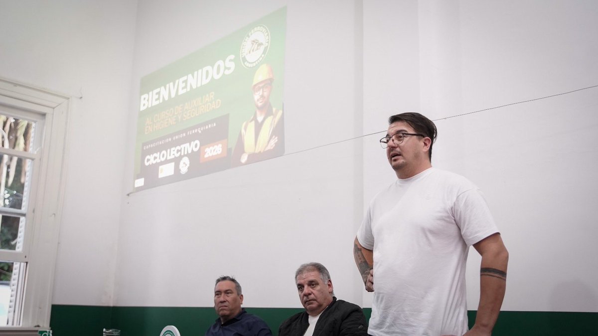 uf_oficial's tweet photo. Nuevo Ciclo de Formación Profesional •
Iniciamos la Capacitación en Seguridad e Higiene en el Trabajo 🦺✅ - acordada con la Dirección General de Cultura y Educación de la Provincia de Buenos Aires - https://t.co/feBUQV9iMs