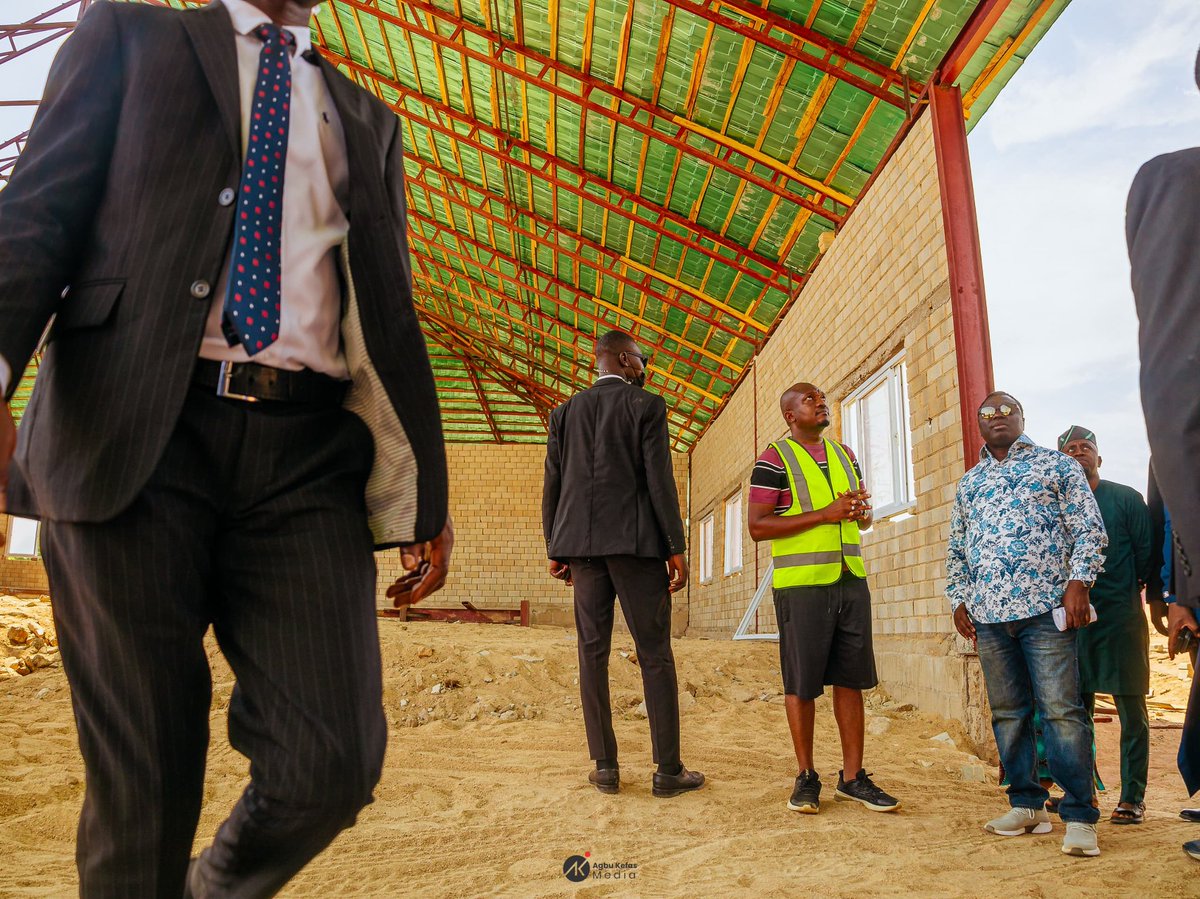 GovAgbuKefas's tweet photo. Today, I embarked on an inspection tour of public secondary schools in Jalingo, as part of efforts to improve educational infrastructure across the state.

During my on-site assessment of the Government Science Secondary School in Jalingo, I directed contractors to embark on the renovation and upgrade of critical facilities within the school, including the repair of classrooms, fencing of the school environment, construction of toilets, establishment of security outposts, provision of water sources, hostels, staff quarters, and laboratory facilities. 

I also visited the Government Comprehensive Secondary School in Jalingo. 

Our administration is committed to strengthening infrastructure and improving the standard of public education in Taraba State.

#MovingForward