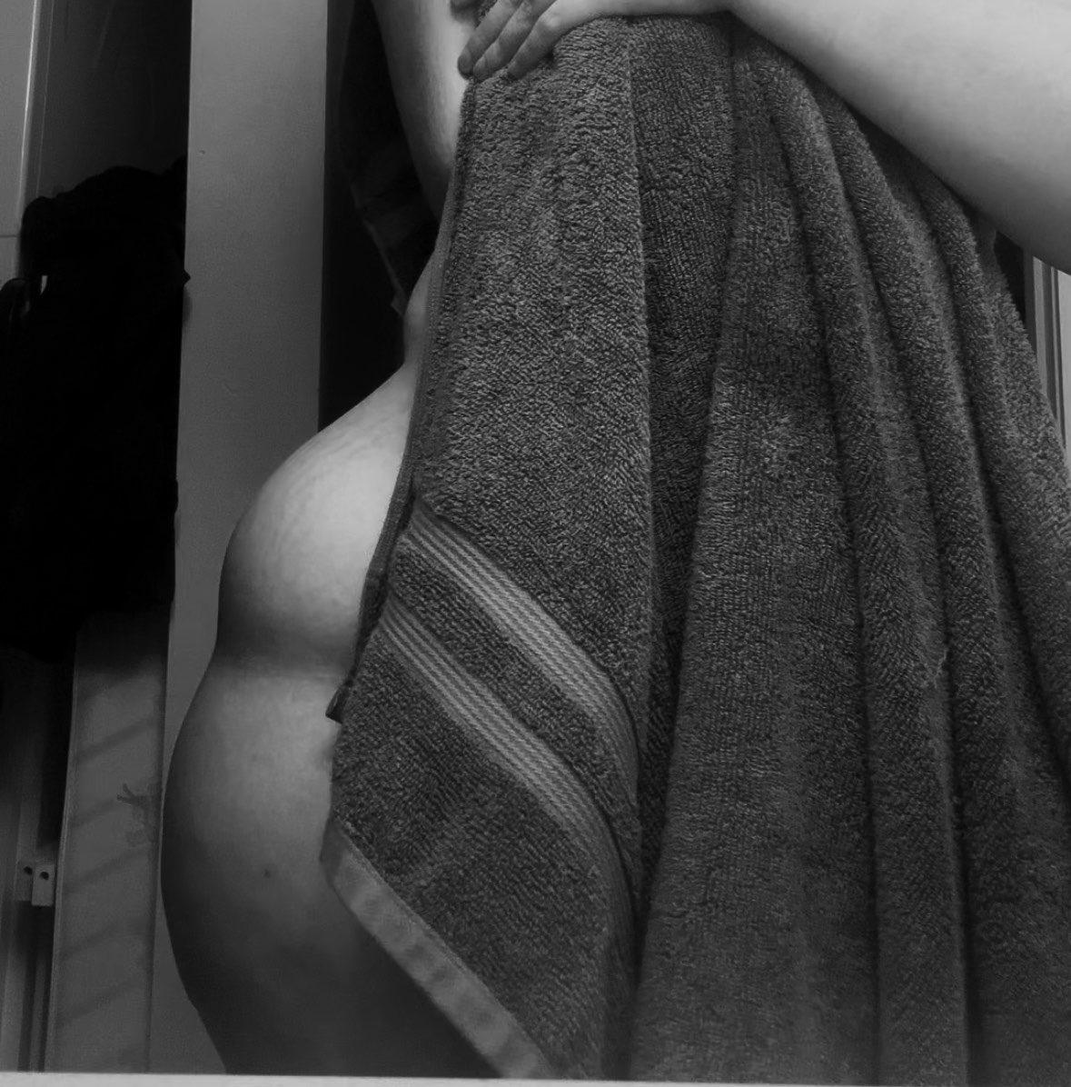 SpookyMama444's tweet photo. Curves 🥰 https://t.co/LCI7eBusZs
