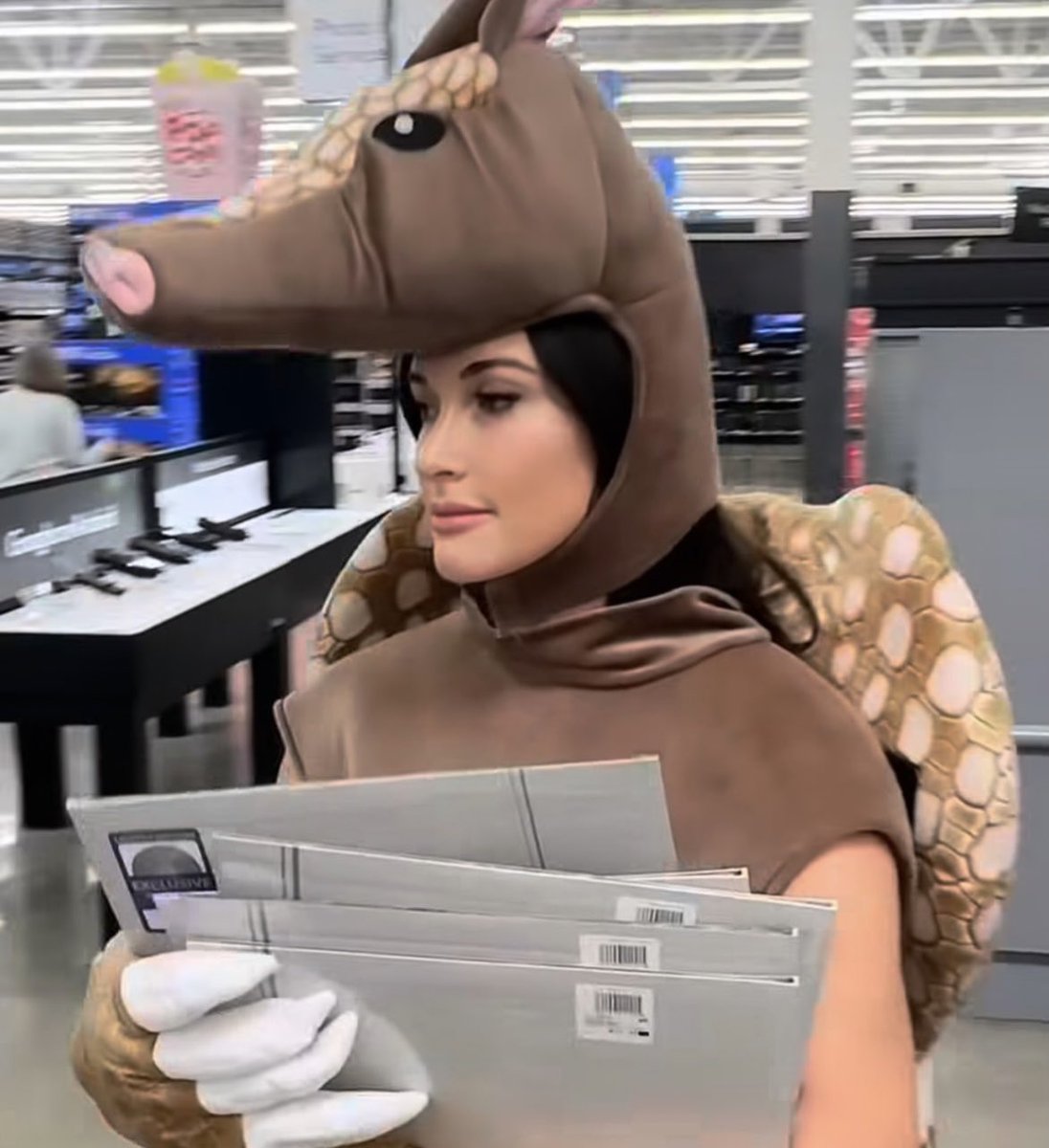 PopCrave's tweet photo. Google shows new prompt when you search Kacey Musgraves. https://t.co/vUtjlLZJYC