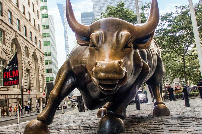 EstrategiasTv's tweet photo. ¿Qué viene después del mejor trimestre de beneficios del S&amp;P 500 en dos décadas? #sp500 https://t.co/nmi4yxTQY5 https://t.co/nDdQQ33A3G