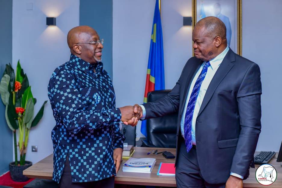 pddrcs's tweet photo. #RDC : VERS UN PARTENARIAT STRATÉGIQUE ENTRE LE #PDDRCS ET LA FONDATION MOSUNGI POUR INTÉGRER LA SANTÉ MENTALE DANS LES DYNAMIQUES DE PAIX ET DE STABILISATION. 🤝🧠🕊️ #Partenariat #Santé #Paix #Stabilisation
@Presidence_RDC @PrimatureRDC
https://t.co/HOCz7Ujqqf https://t.co/SuAMExd0wc