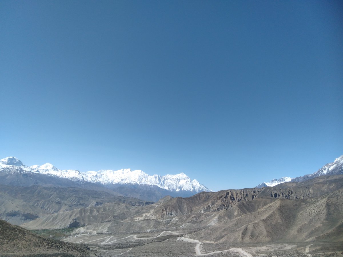 stable_mountain tweet picture