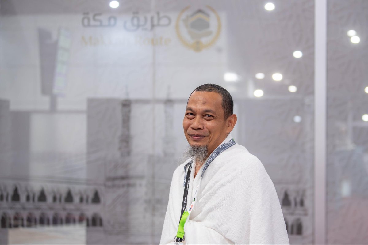 MakkahRoute's tweet photo. 📷 | #مبادرة_طريق_مكة .. إجراءات تسبق الوصول، وراحة ترافق المسير.
#رؤية_السعودية_2030 https://t.co/ArLr1uXLJW