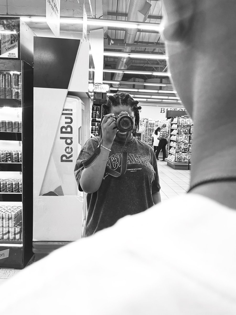 hellobranches's tweet photo. Create different.

📸: Bezaleel Tee

#wearbranches #stayconnectedtothevine #branchesgivesyouwings https://t.co/qMD4nTMmy3