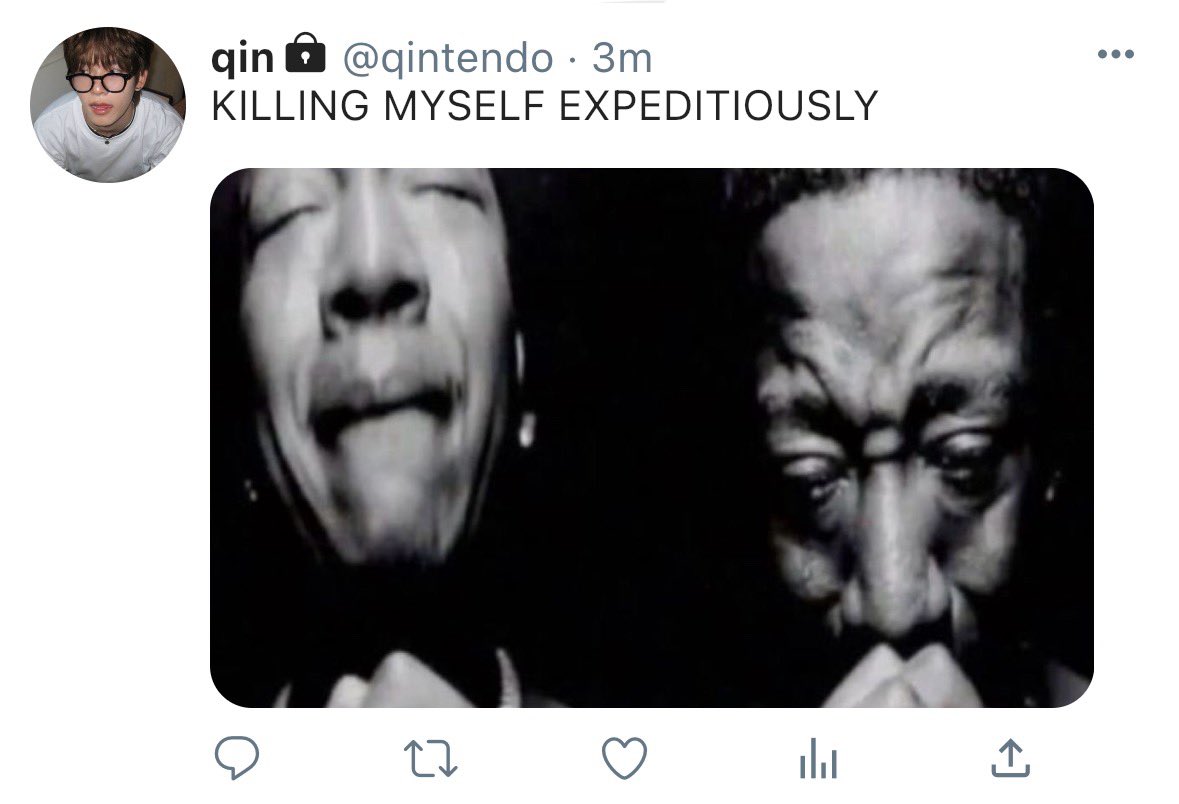 𑣲ash tweet media