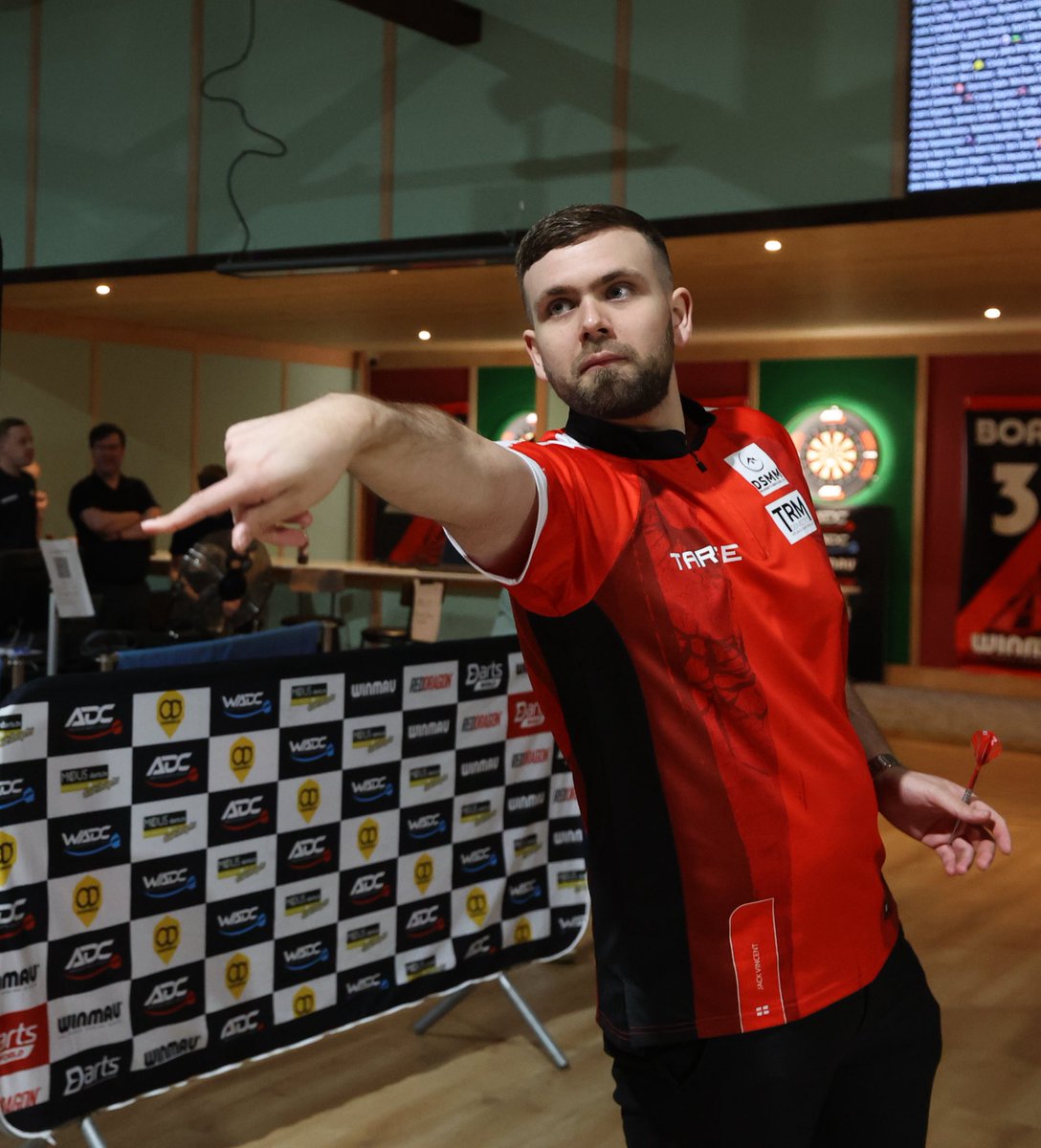 JCV180's tweet photo. Three 3rd round results and last 64 run in the last event of the ADC South Championship Tour 🎯 some good signs over the two days, but still parts of my game for improvement.

Appreciate all the support - the hard work starts now 💪

@TargetDarts @BSMSports180 TRM @DunstableGlass https://t.co/urmSxchtXC