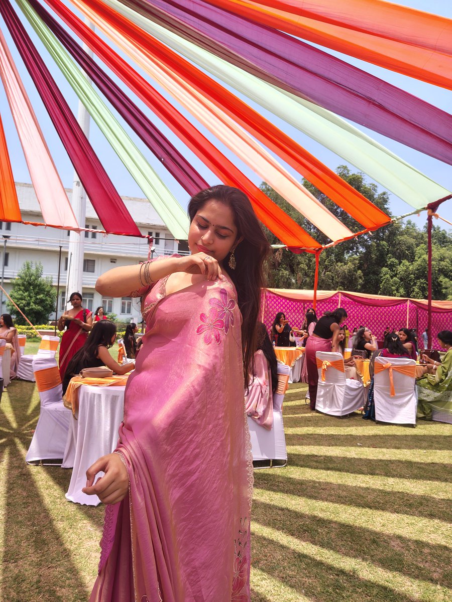 Anshika Aggarwal tweet media