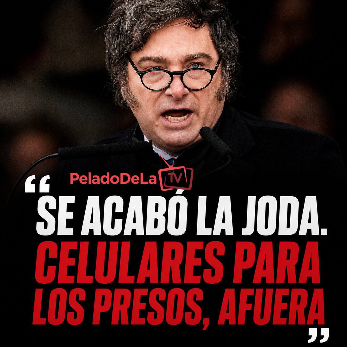 peladodelatv's tweet photo. Milei:

“Se acabó la joda.  
Celulares para los presos, AFUERA.”

Se terminó el recreo en la cárcel. 

Punto. 

#Milei https://t.co/YRFtvSFhMi