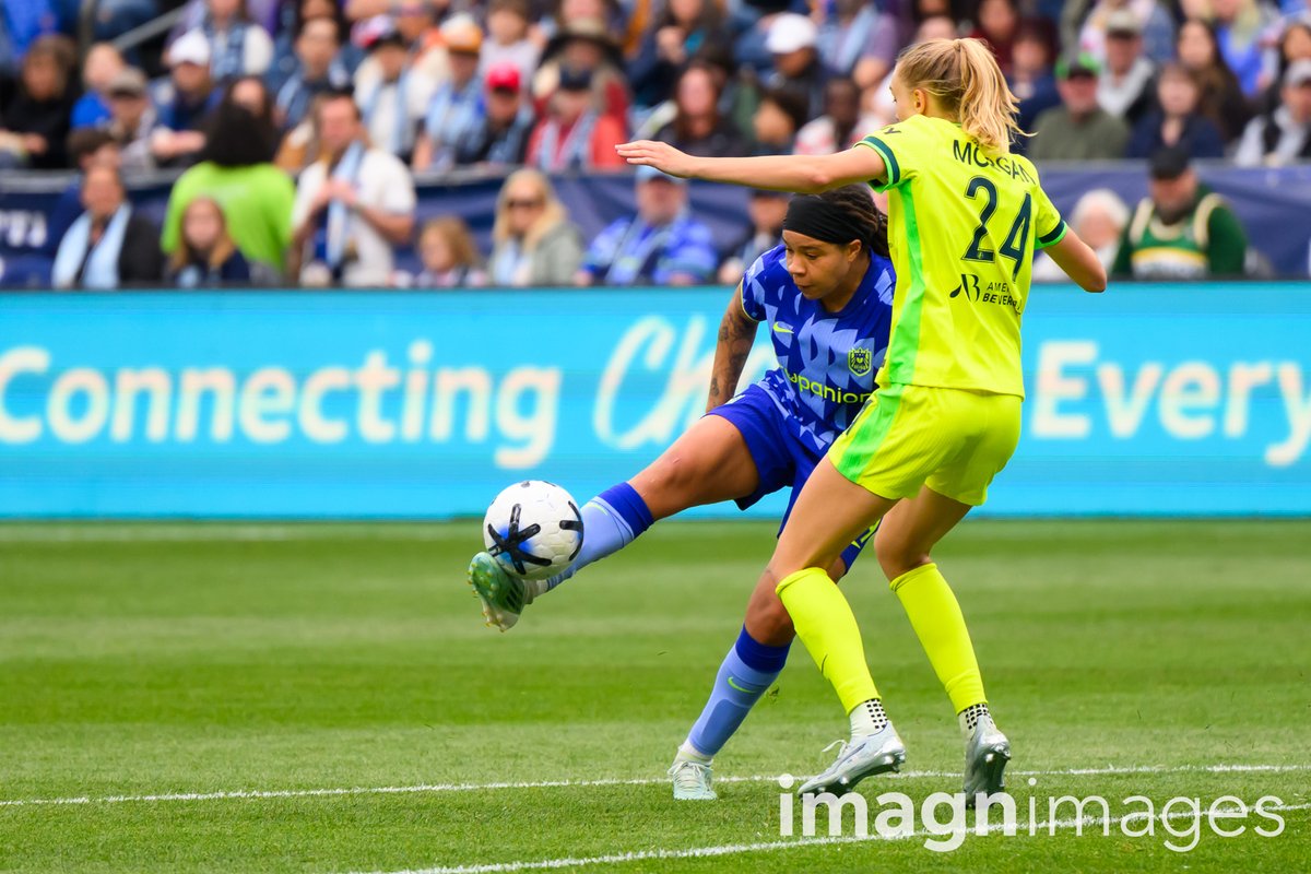 StevenBisig's tweet photo. May 10th, 2026 - @reignfc vs @WashSpirit at Lumen Field in Seattle, WA.

Credit: Me / @imagnimages 

Shot on Nikon Z9 &amp; Z8 cameras and 400mm f/2.8 and 70-200 f/2.8 lenses.

#nikonusa #soccer #soccerphotography #sportsphotography @NikonUSA @NWSL https://t.co/q89ITXRpcG