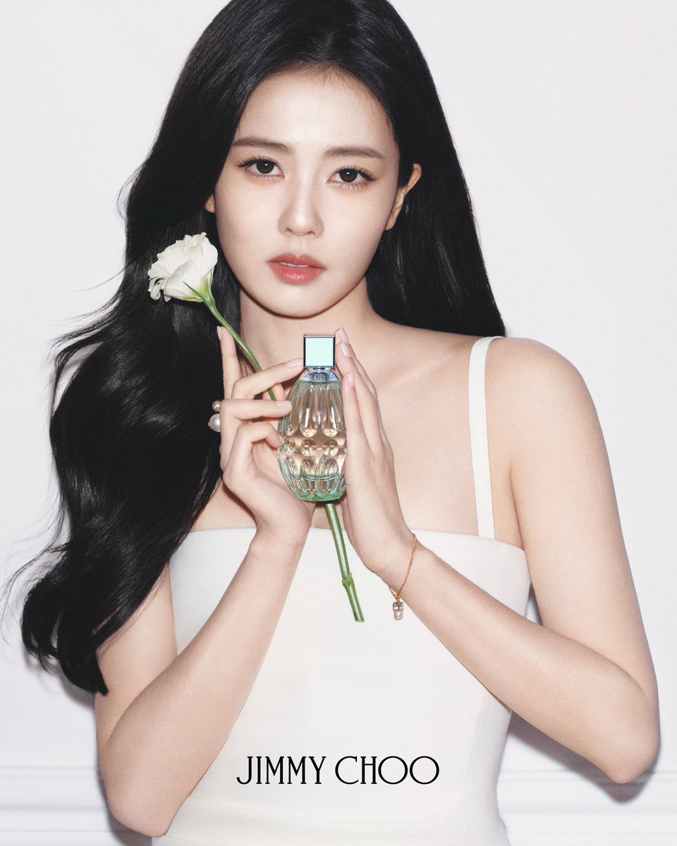 Jimmy Choo tweet media