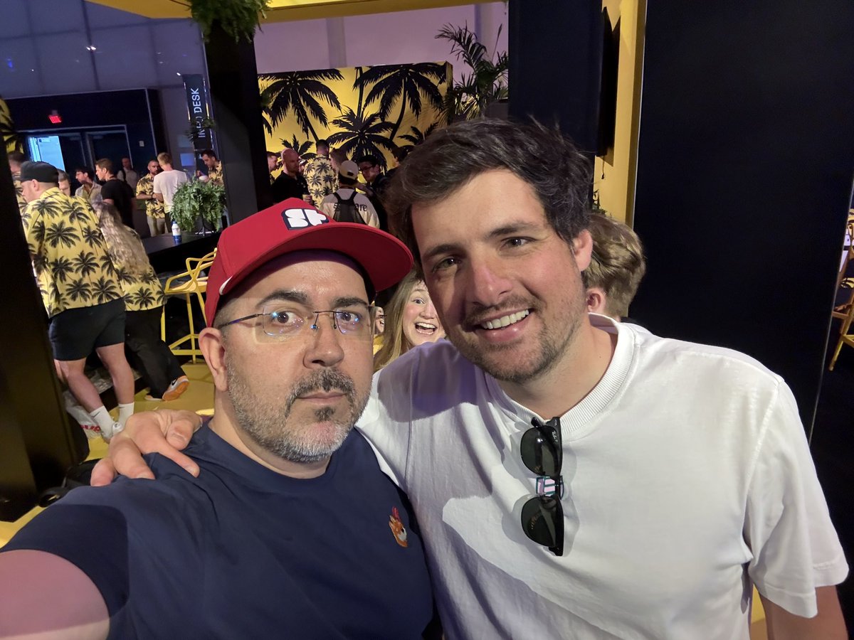 Mladen Kostov tweet media