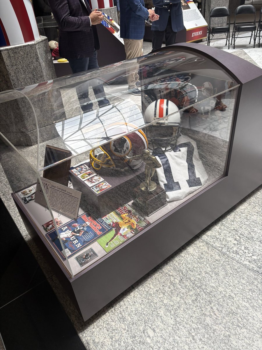 Jason Campbell tweet media
