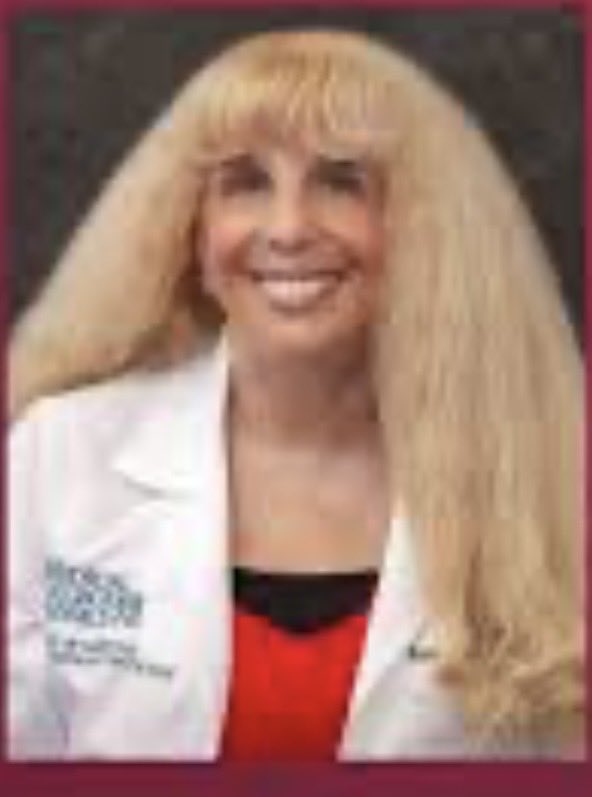 Dr_R_Kurzrock's tweet photo. I used to run hairy cell leukemia clinic at MDACC.  Who wore it better https://t.co/krdkKFl85X