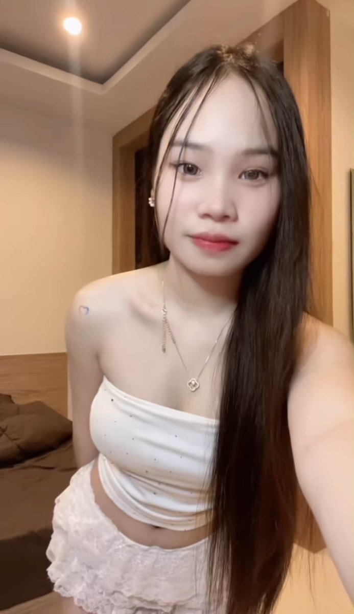 ตอง tweet media