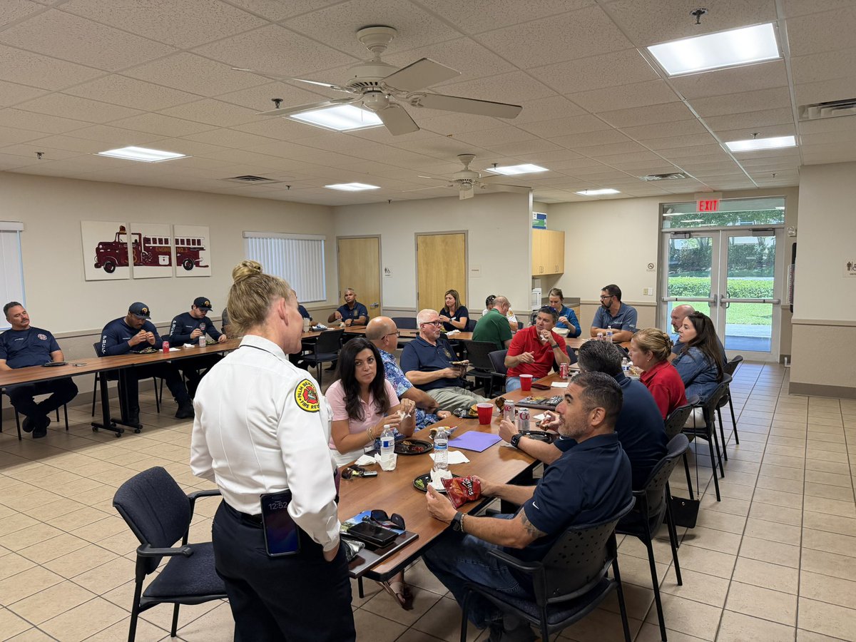 IAFF2928_'s tweet photo. Building strong relationships with our local elected leaders through meaningful engagement at their neighborhood fire stations helps strengthen the partnership between the fire service and the communities we proudly serve.

Local 2928, in cooperation with @PBCFR , recently welcomed members of @Wellingtonflgov Village Council and staff to lunch at PBCFR Station 30. The visit provided an opportunity for council members and staff to meet their local firefighters, tour the apparatus and equipment, and see firsthand the professionalism, dedication, and service delivered to the residents of Wellington each day.

We sincerely thank the council members and staff who took time out of their busy schedules to join us and continue fostering this important partnership.