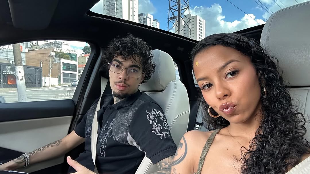 duduwav's tweet photo. 📸💞  Ryu The Runner e sua namorada Lara Canro em novo post

"Meu porto seguro" https://t.co/JPbb2aNkF3