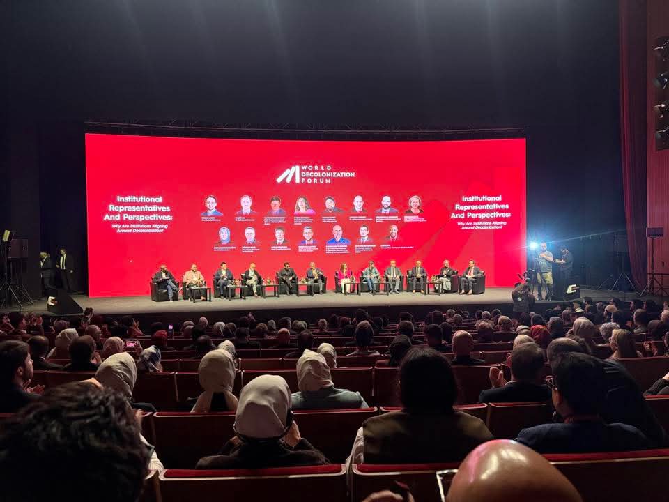 btv1986_'s tweet photo. Mütevelli Heyeti Başkanımız Sayın Recep Varol, NUN Eğitim ve Kültür Vakfı ile Enstitü Sosyal iş birliğinde düzenlenen, 40 ülkeden katılımcının yer aldığı; küresel krizler, sömürgecilik mirası ve bilgi eşitsizliklerinin ele alındığı WDF2026 Forumu’na katıldı. #WDF2026 @NUNVakif https://t.co/DRgAu5D9t7