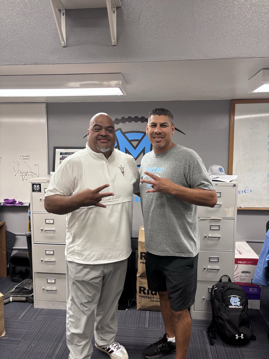 Tony Gomez tweet media