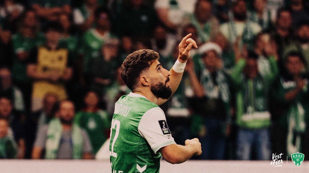 TRIBUNE_STÉPHANOISE tweet media