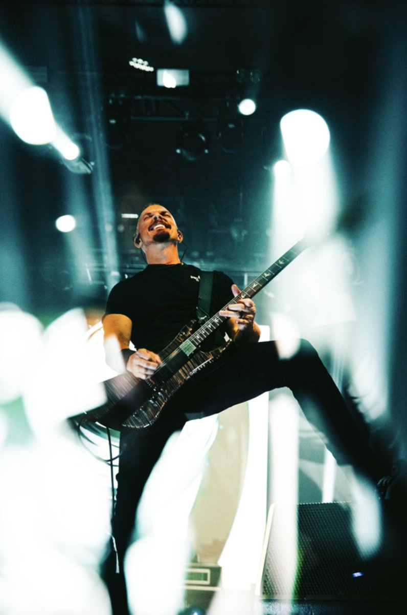 Alter Bridge tweet media