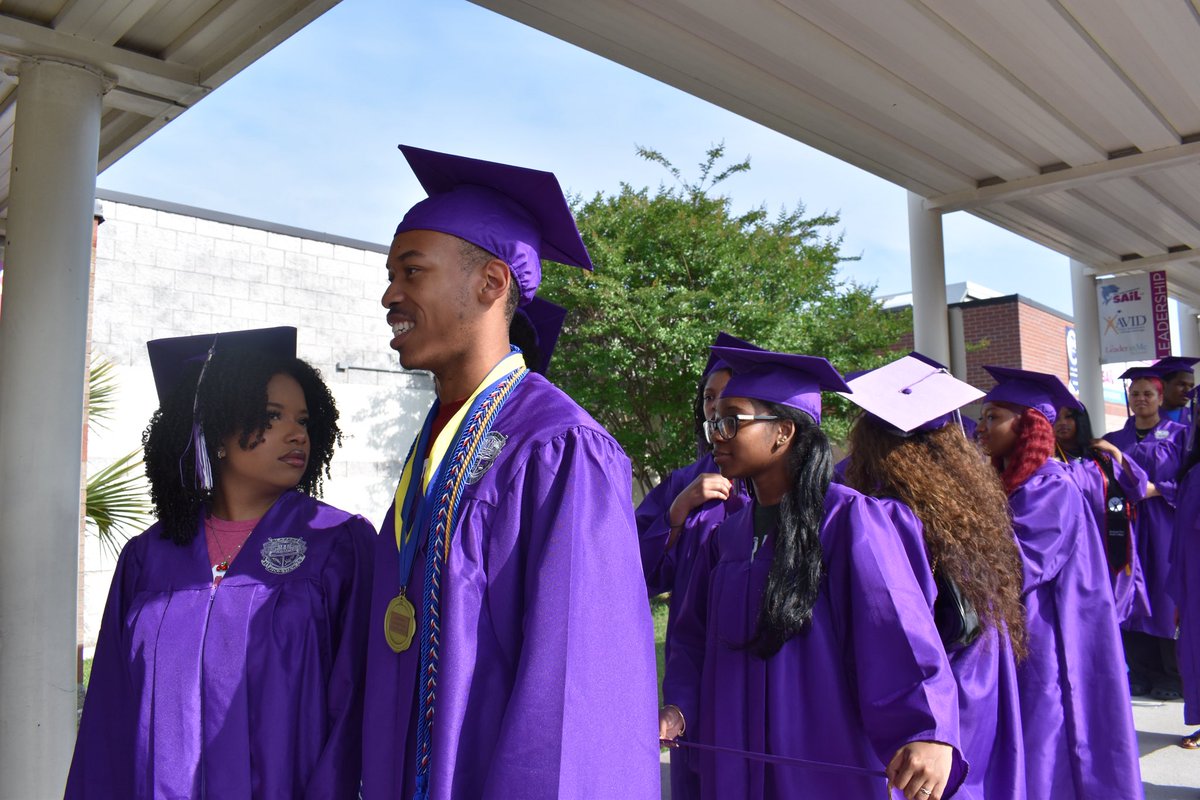 rvhs's tweet photo. Our seniors loved returning to where their journey began! 💜🩶🎓 Today’s Grad Walk at Rice Creek Elementary School was full of smiles, memories, and inspiration for future Blazers. We are proud of the Class of 2026 and all they have accomplished! #BlazerPride #GradWalk #ClassOf2026