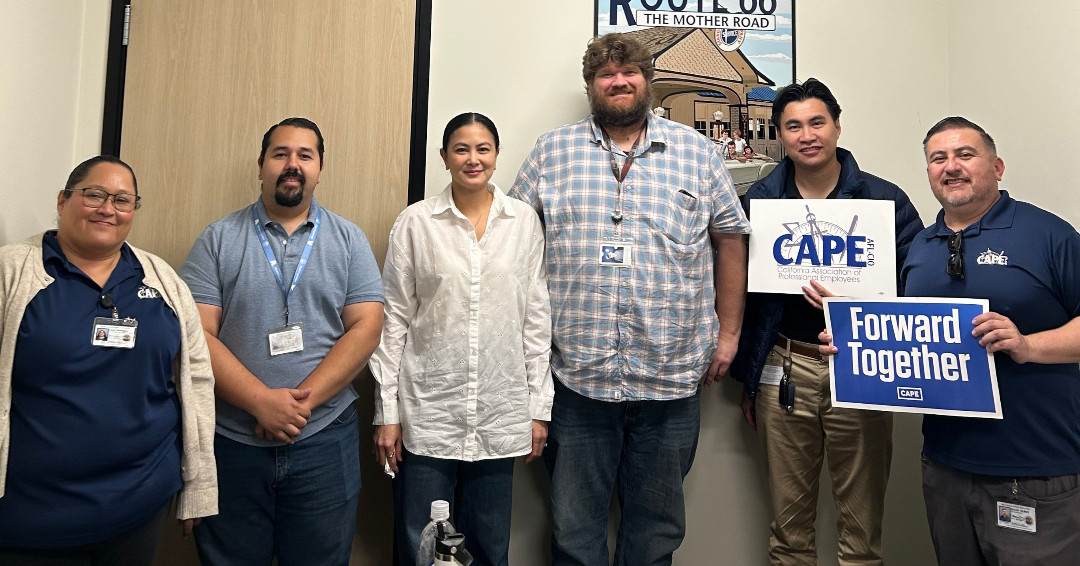 CAPEUnion's tweet photo. From Norwalk Registrar Recorder to SGV District Office, Assessor South District, Hollydale and Imperial Yard — CAPE members are turning out strong at Contract Hubs across the County! 

This is final week to vote on our new contract. Don't forget to cast your ballot!  #UnionStrong https://t.co/cZtutUkVA9