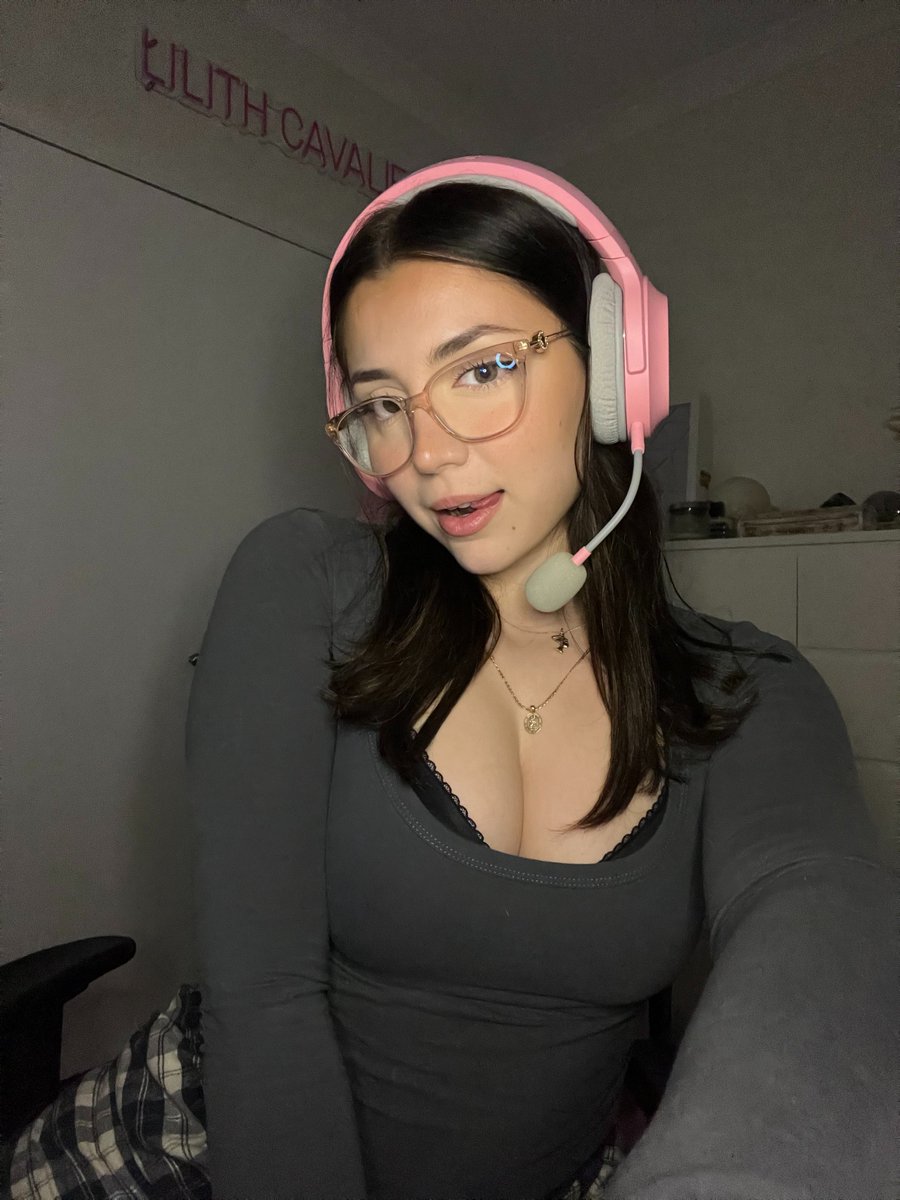Lilith tweet media