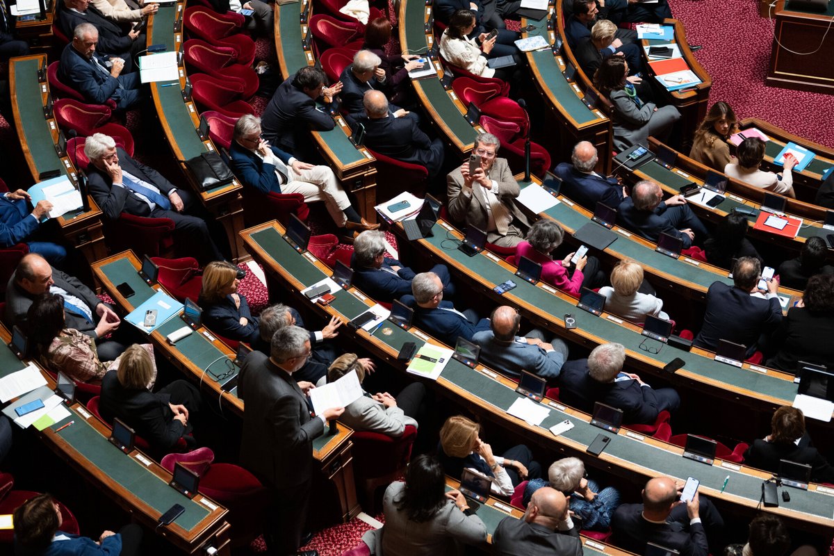 Public Sénat tweet media