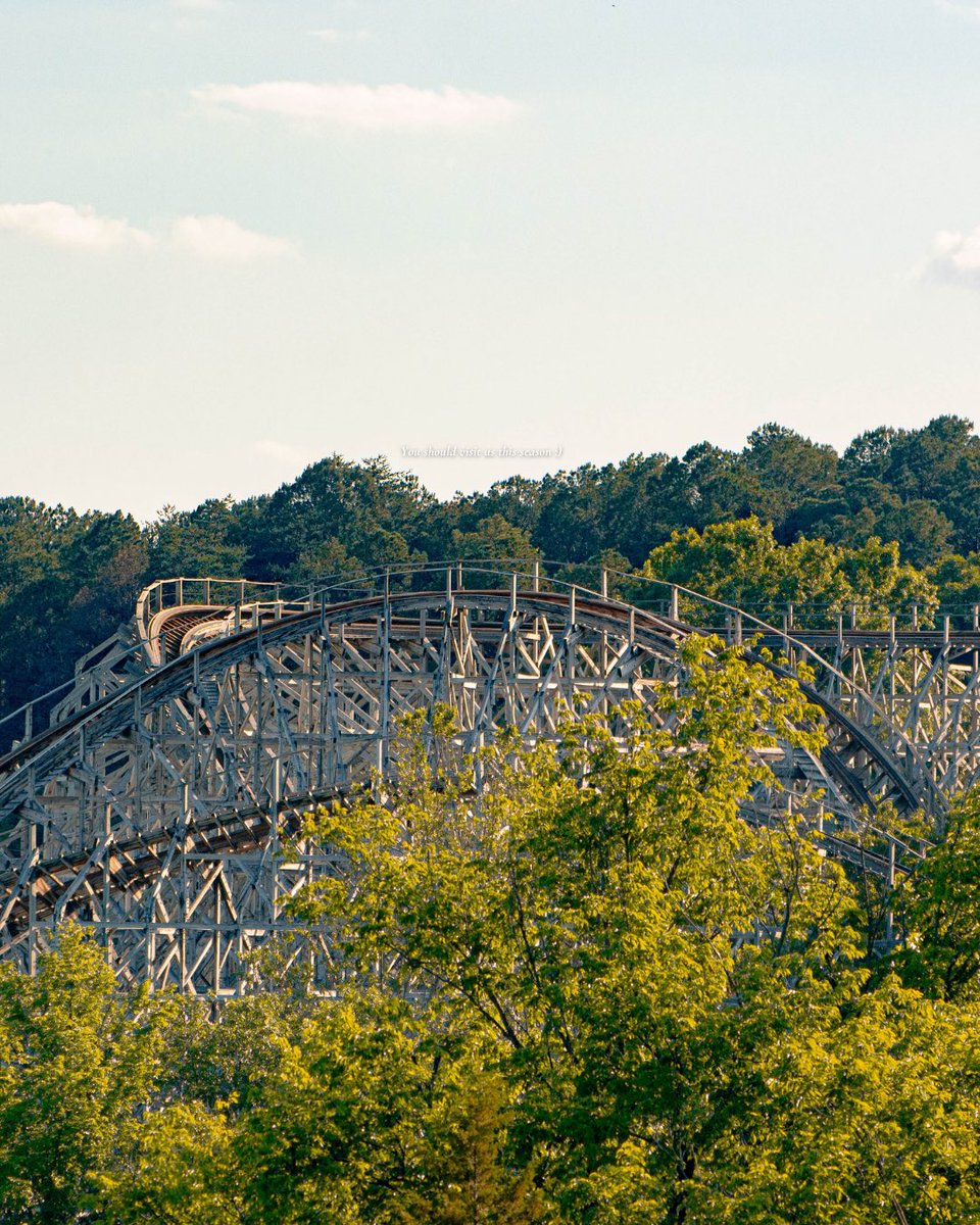 Six Flags St. Louis tweet media