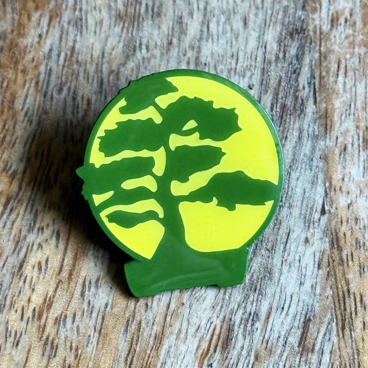 Nerdpins tweet media