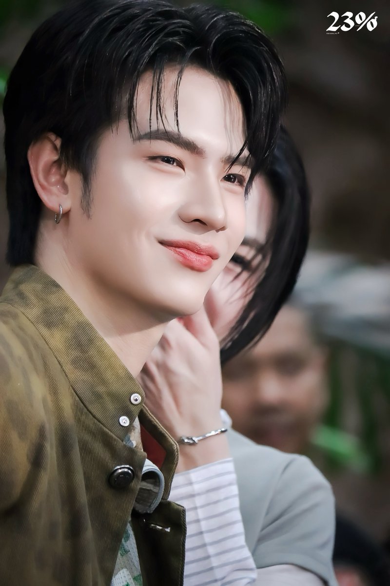` 𝟐𝟑% 𝙛𝙩. 𝙆𝙋 🤍 tweet media