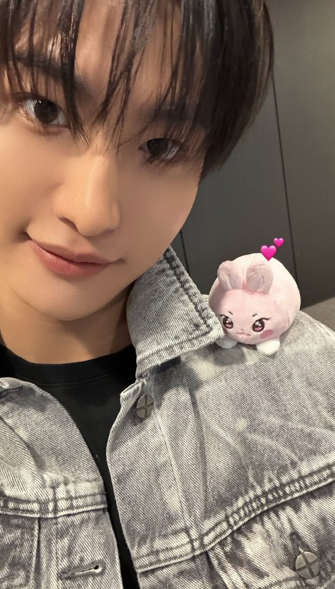 Star✨️(new account) tweet media