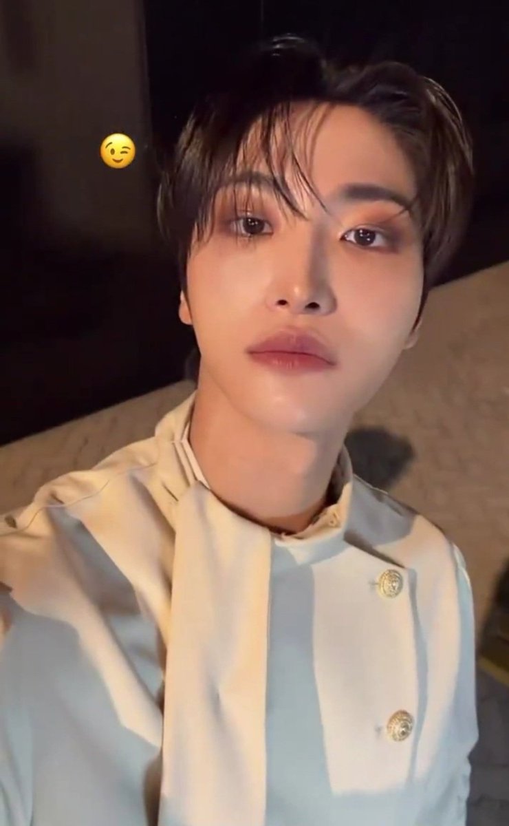 Star✨️(new account) tweet media