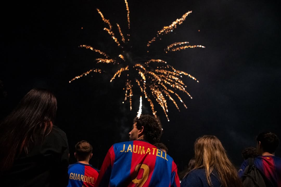 sozirv's tweet photo. Plaça Catalunya, 10/05/2026 https://t.co/1NmVmdQknh