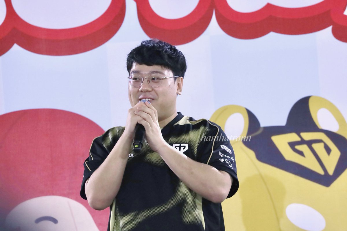 chipochipp's tweet photo. cuvee in vietnam

#cuvee #geng https://t.co/KwNBP0bF3E